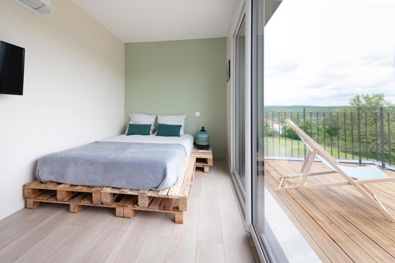 Lot En Dock 3 Logements Atypiques Et Ecologiques En Vallee De La Dordogne Суйак Экстерьер фото